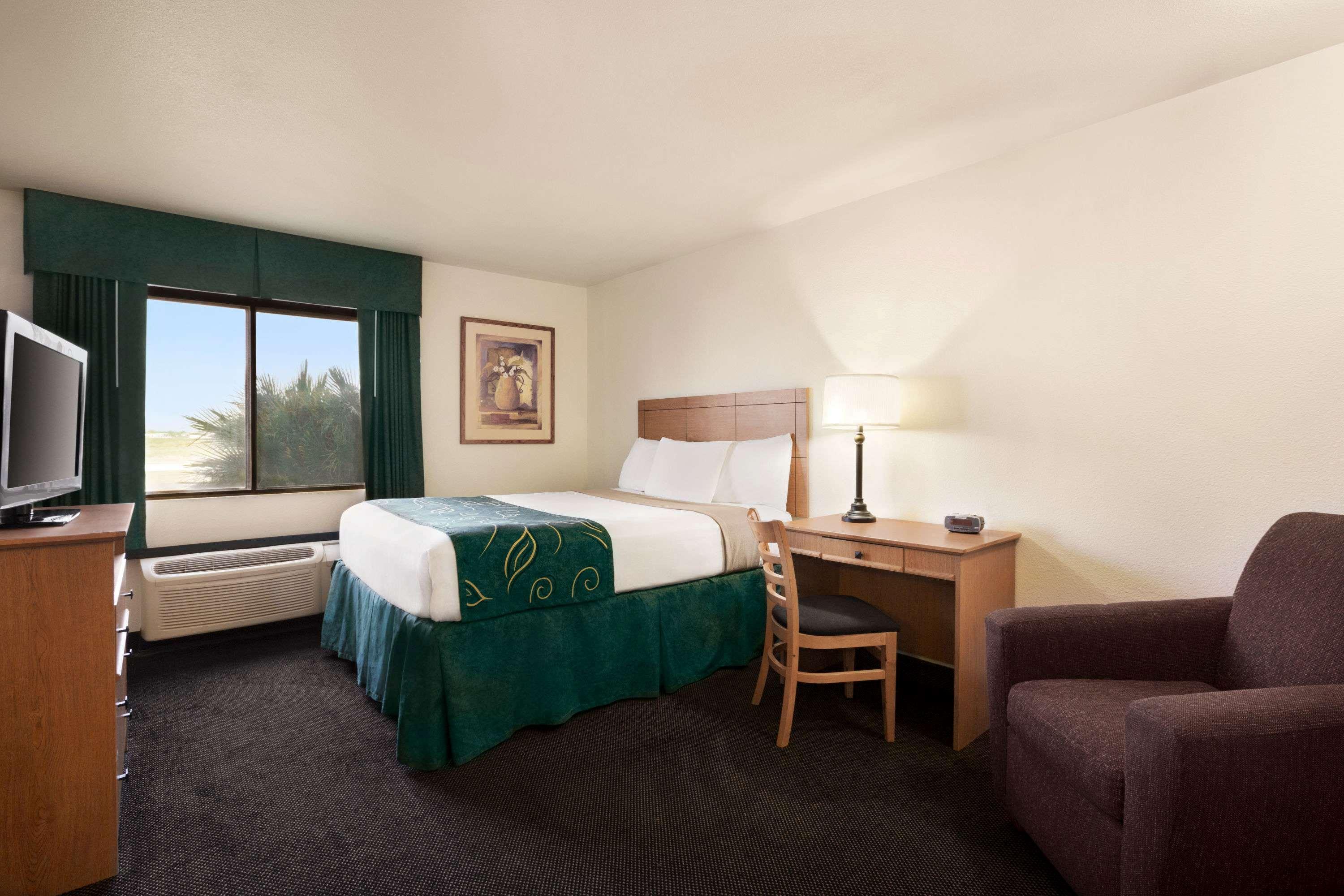 Travelodge By Wyndham Pecos Eksteriør billede